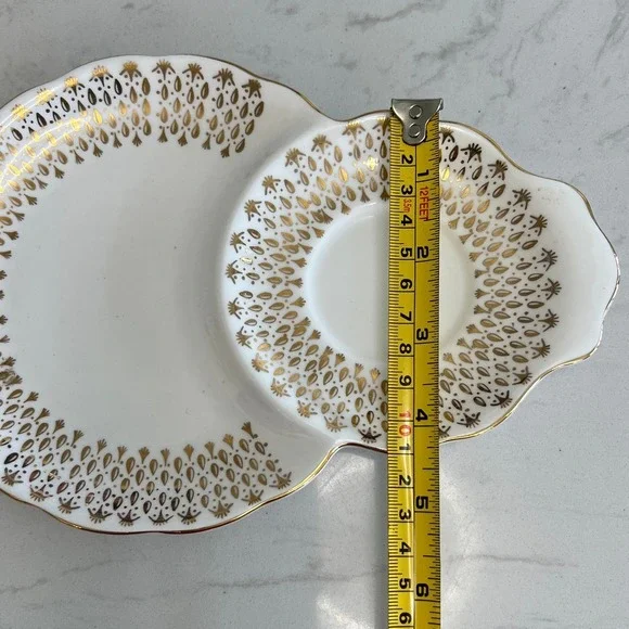 Queen Anne Bone China Snack Set Gold Filigree Teacup Tray England Vtg Tea Party - Picture 7 of 15